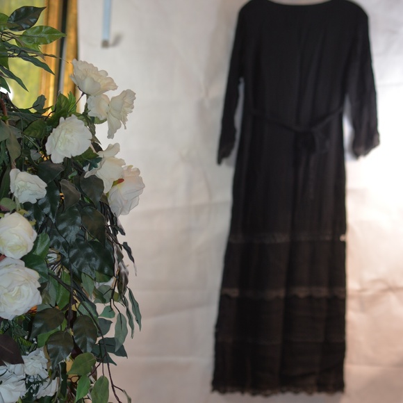 Black Raindrops Lace Embellished Dress SZ L - Picture 10 of 10